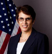 Obama pulls controversial NLRB nominee