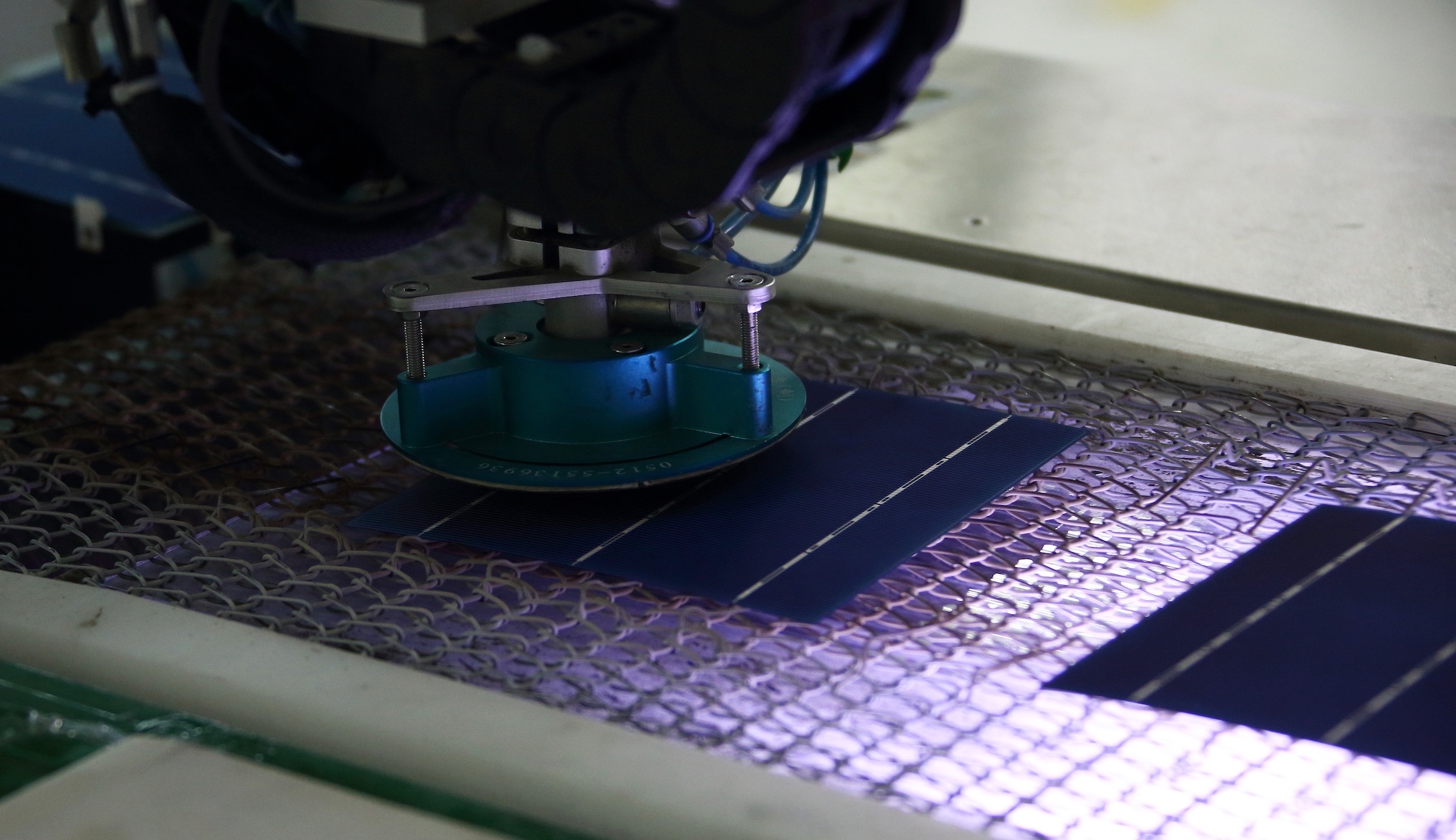 US imports of Chinese solar panels skyrocketed late last year as companies sought to avoid Trump tariffs