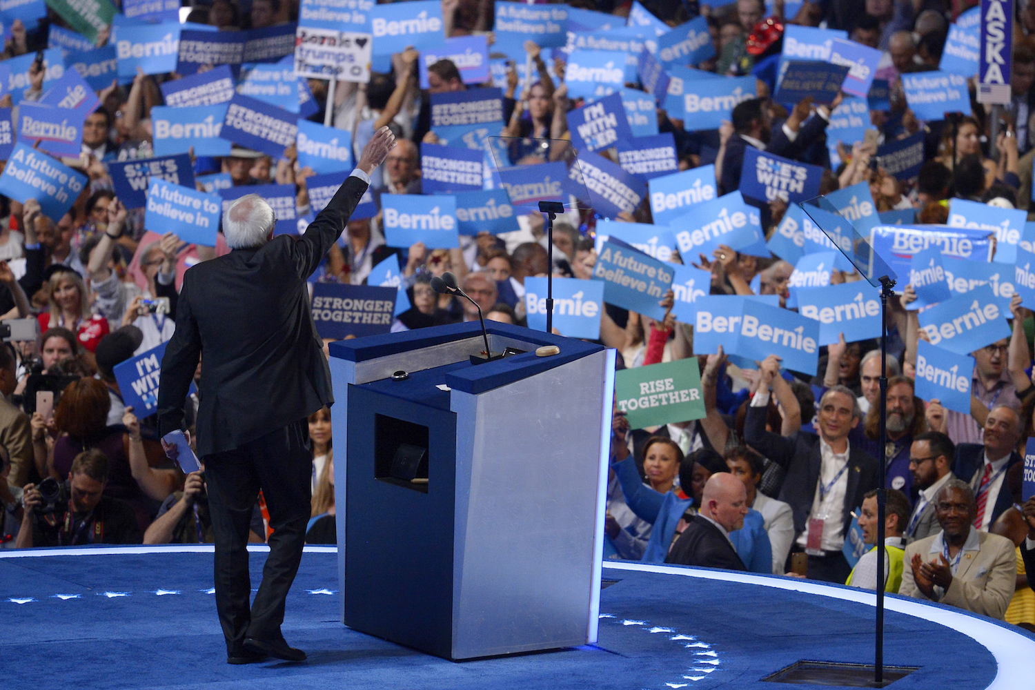 DNC argues in court: We don’t owe anyone a fair primary process