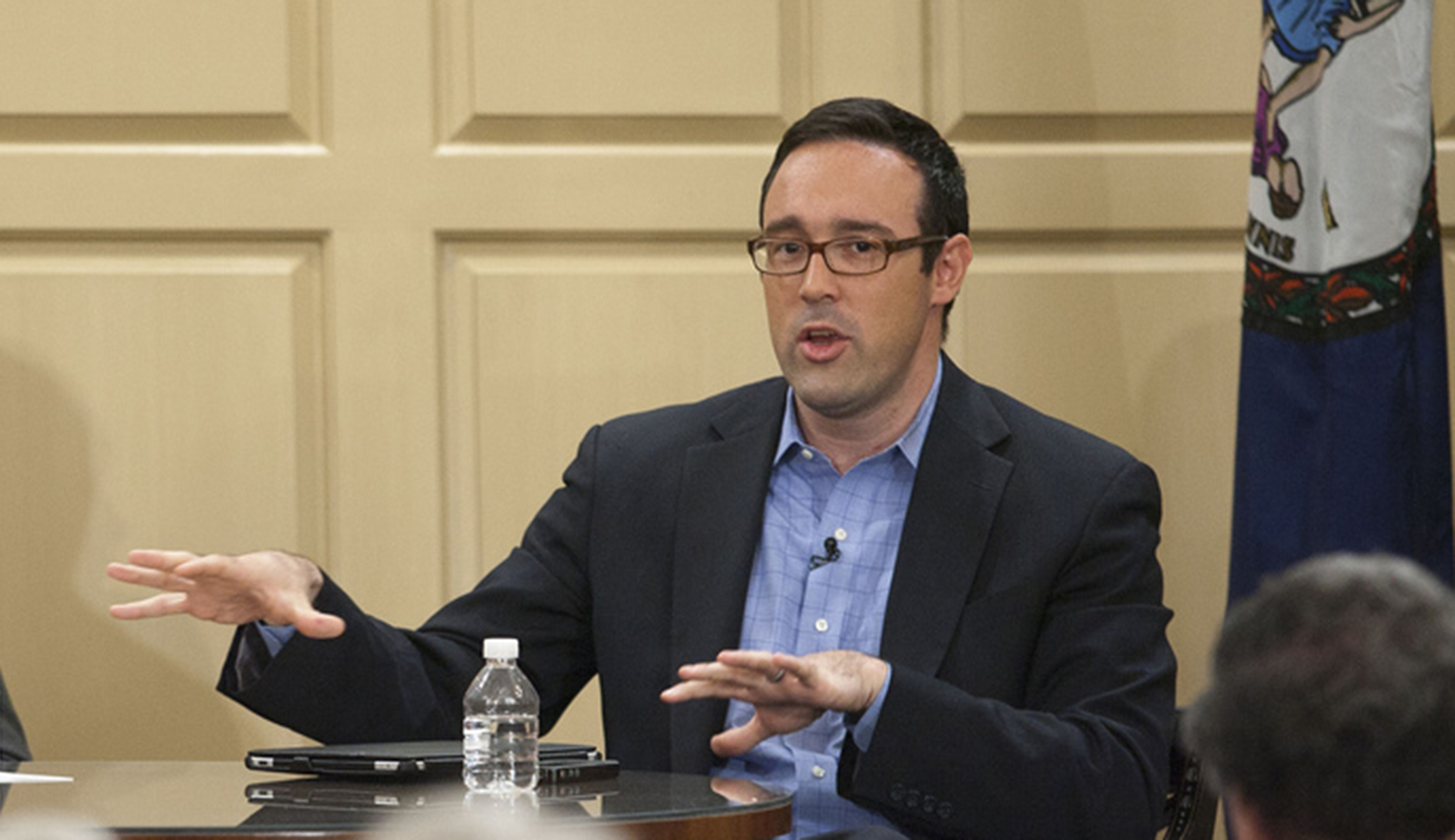 Someone tell CNN’s Chris Cillizza that words actually matter in the gun control debate