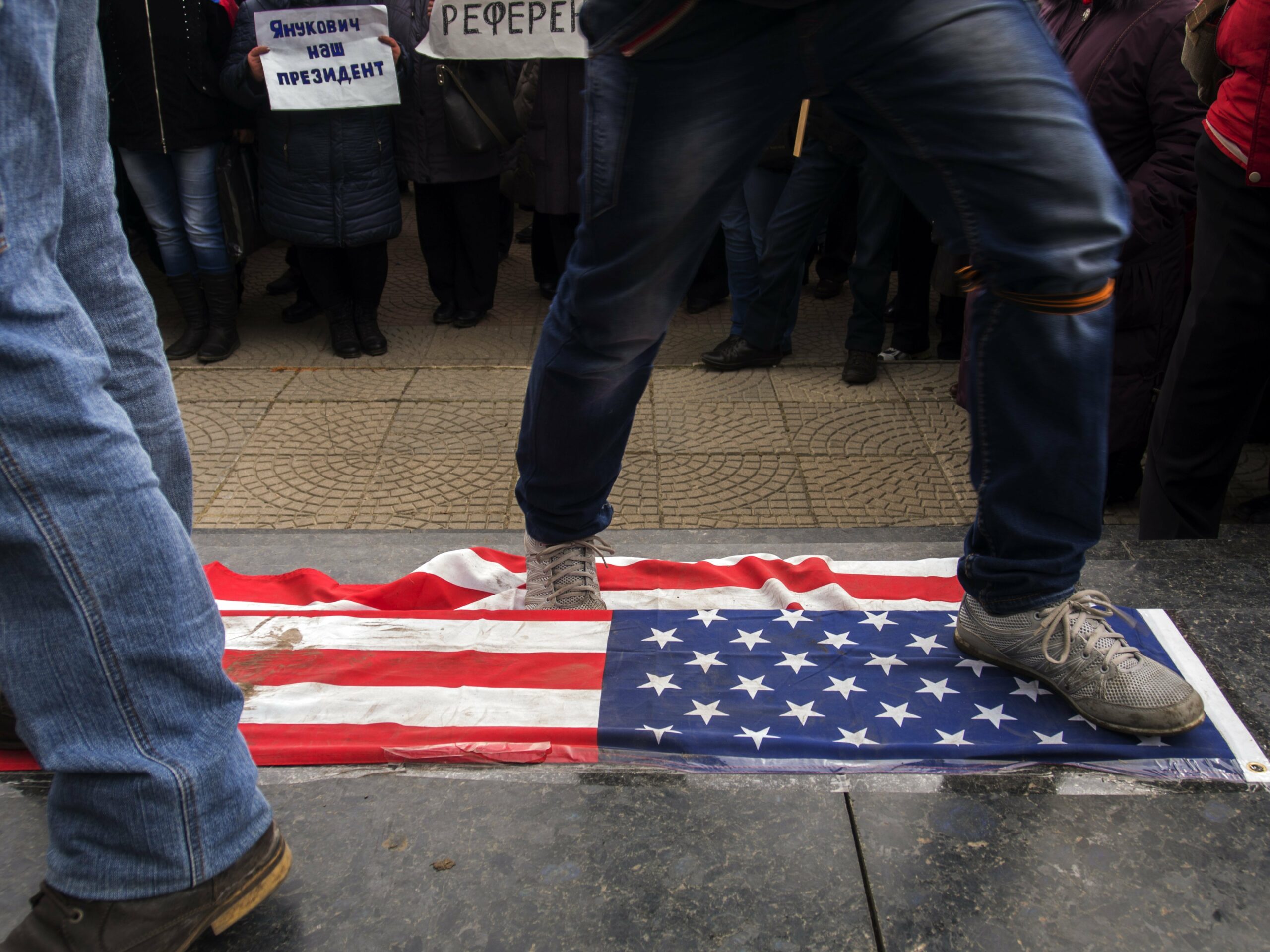 Obama: Russia supporting militias in Ukraine