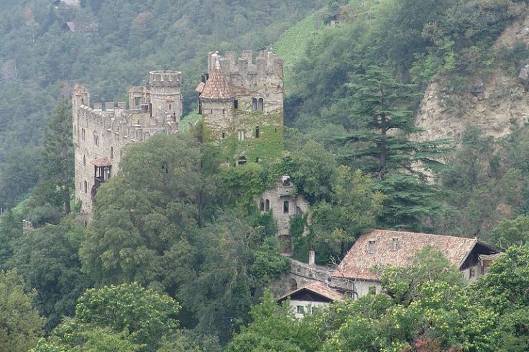 Prufrock: Total Waugh, Martin Amis on Mushy American Minds, and Religion and the Death Penalty