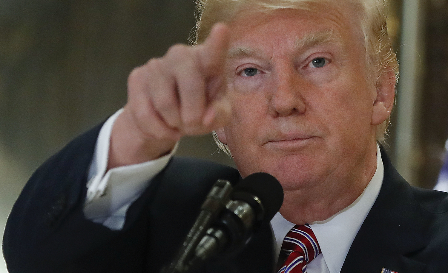 USA Today calls on Congress to censure Trump