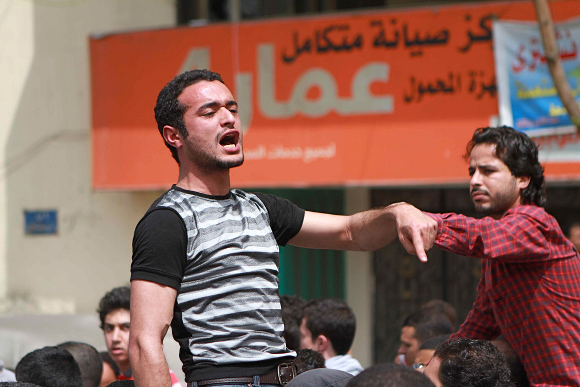 Egypt court upholds sentence for 3 activists