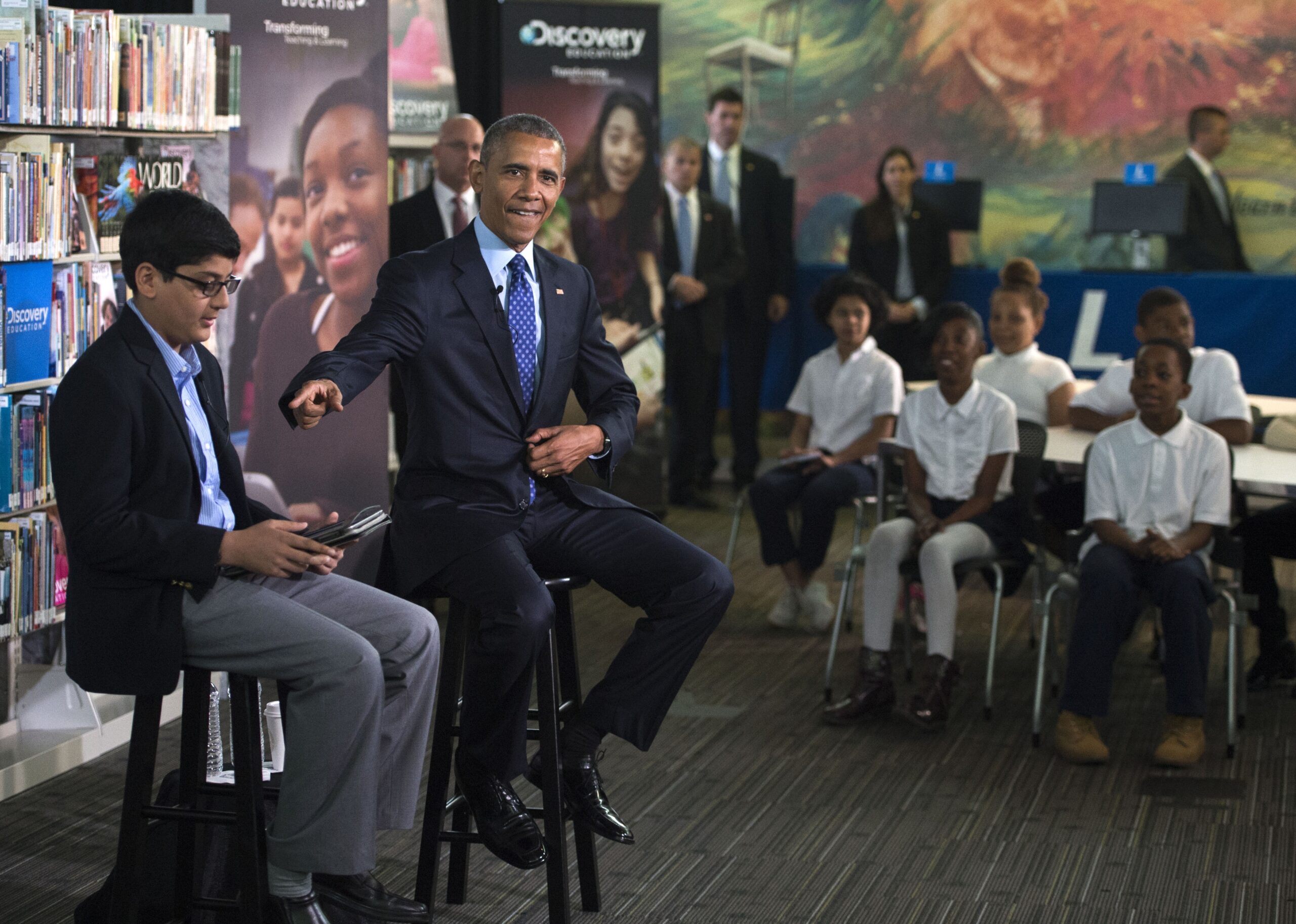 White House threatens to veto House education bill