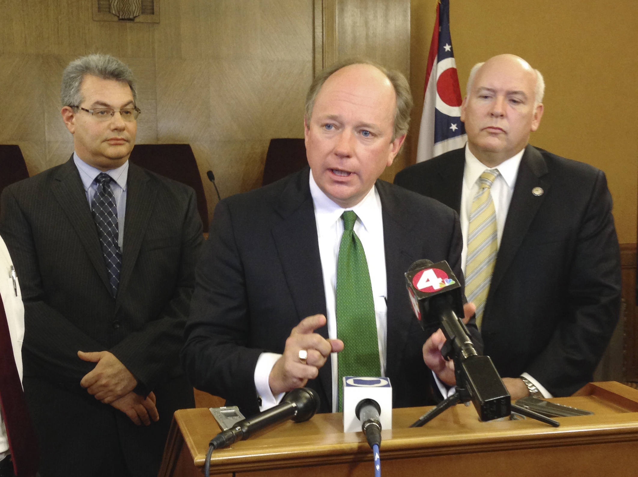 Republican governors say future GOP candidates must show compassion