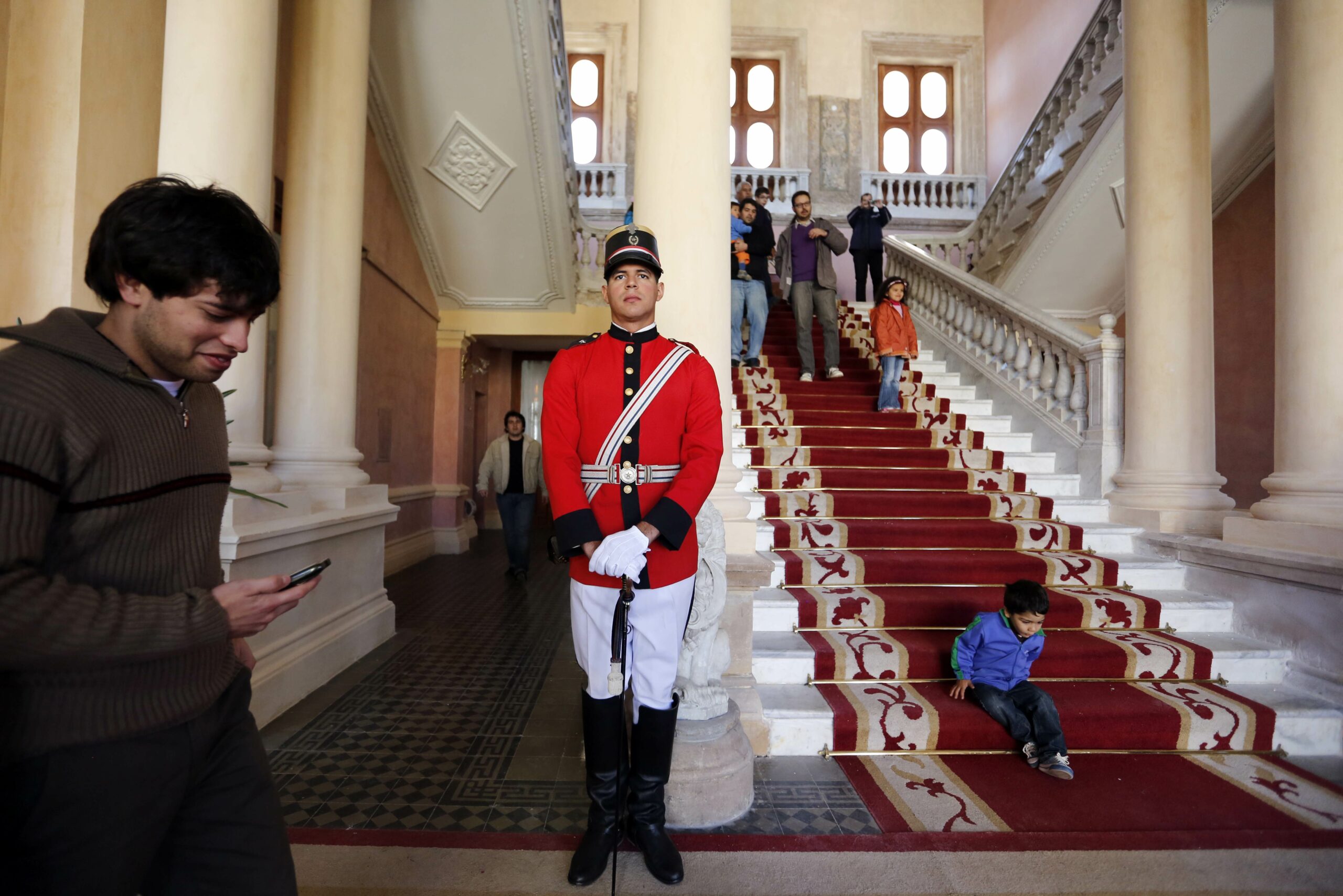 Paraguay’s president palace bugged _ by termites