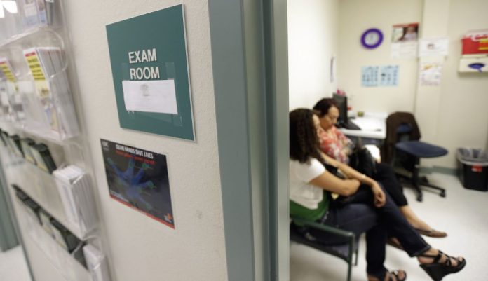 America's doctors are warming to the idea of single-payer healthcare. A new survey from consulting firm Merritt Hawkins finds that 56% of doctors support a government-run system at least somewhat, with 42 percent expressing strong support. (AP Photo/Eric Gay)