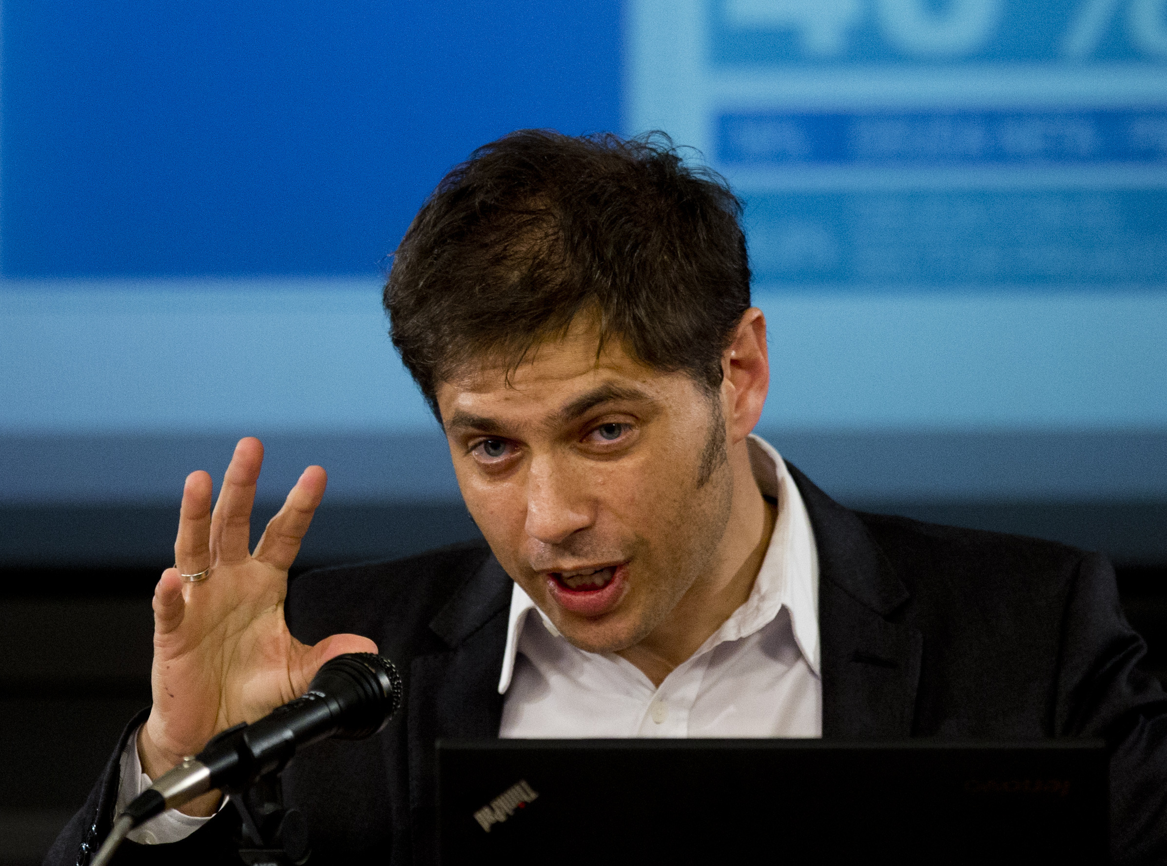 Lawyer: Argentina to negotiate with US hedge funds