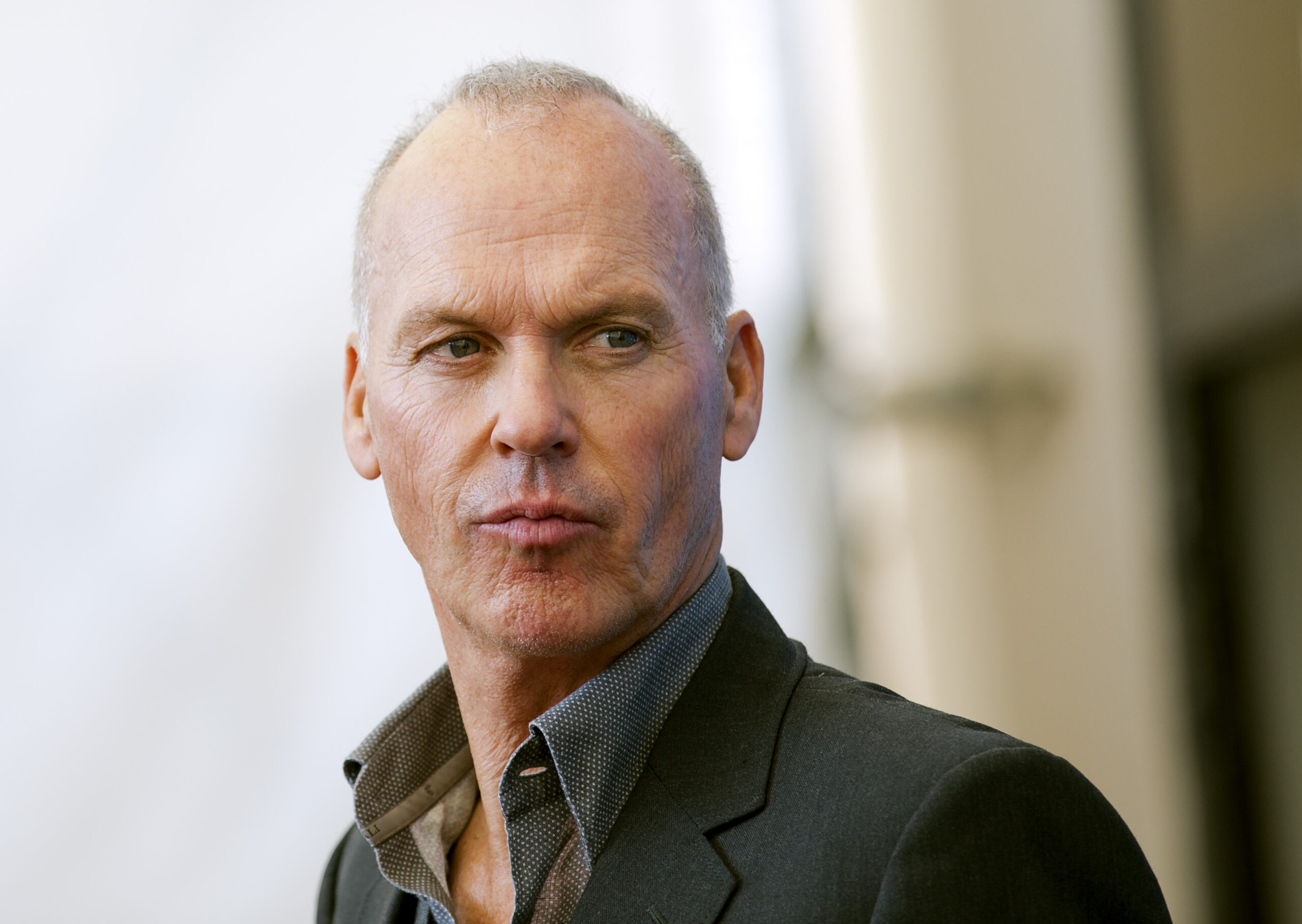 Keaton hailed in Venice Film Fest opener ‘Birdman’