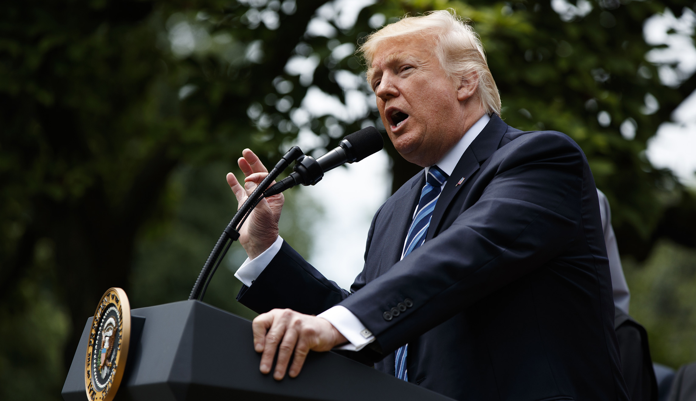 Trump threatens to cancel press briefings after spokeswoman Sarah Sanders gives inaccurate information