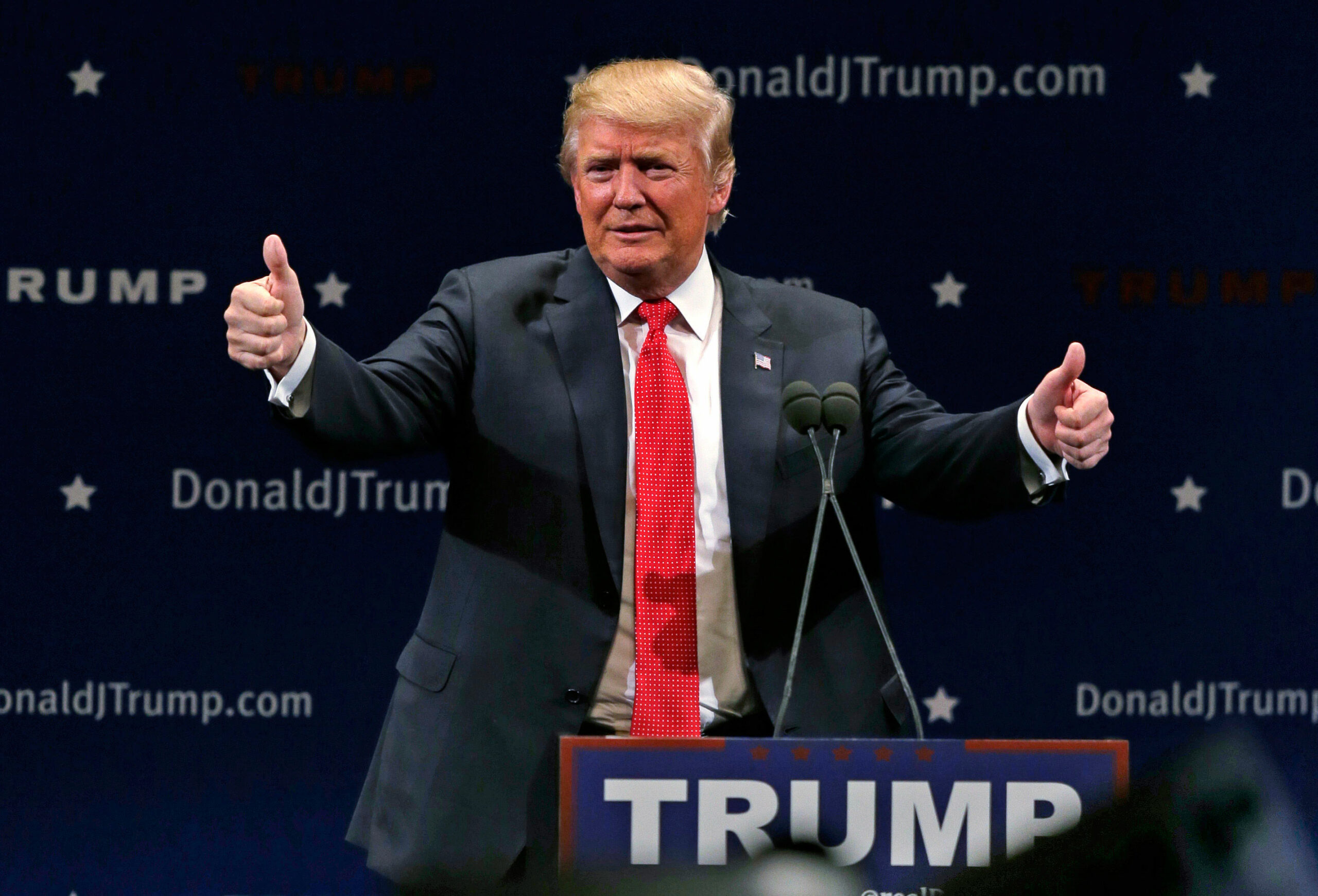 Trump pledges to end gun-free zones while Obama talks gun control