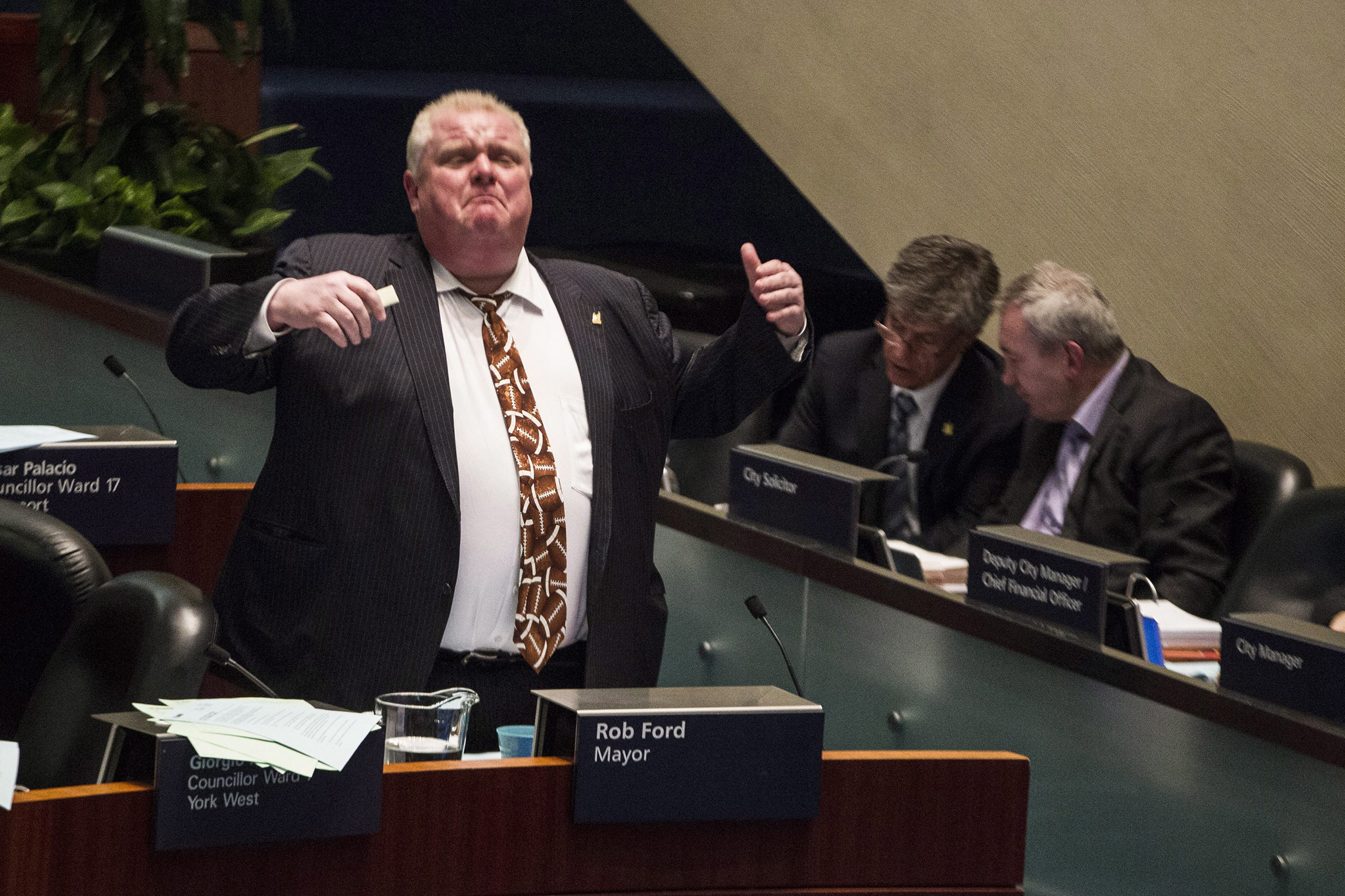 Rob Ford’s Twitter account comes back to life, endorses Donald Trump