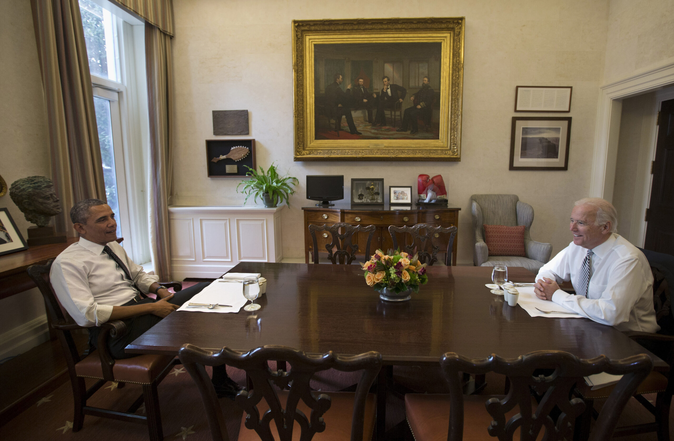 White House: Obama not propping up Joe Biden