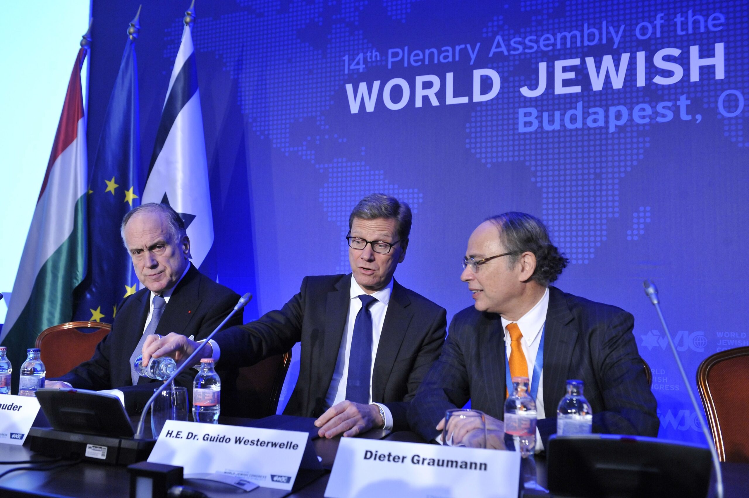 Jewish meeting highlights anti-Semitism in Hungary