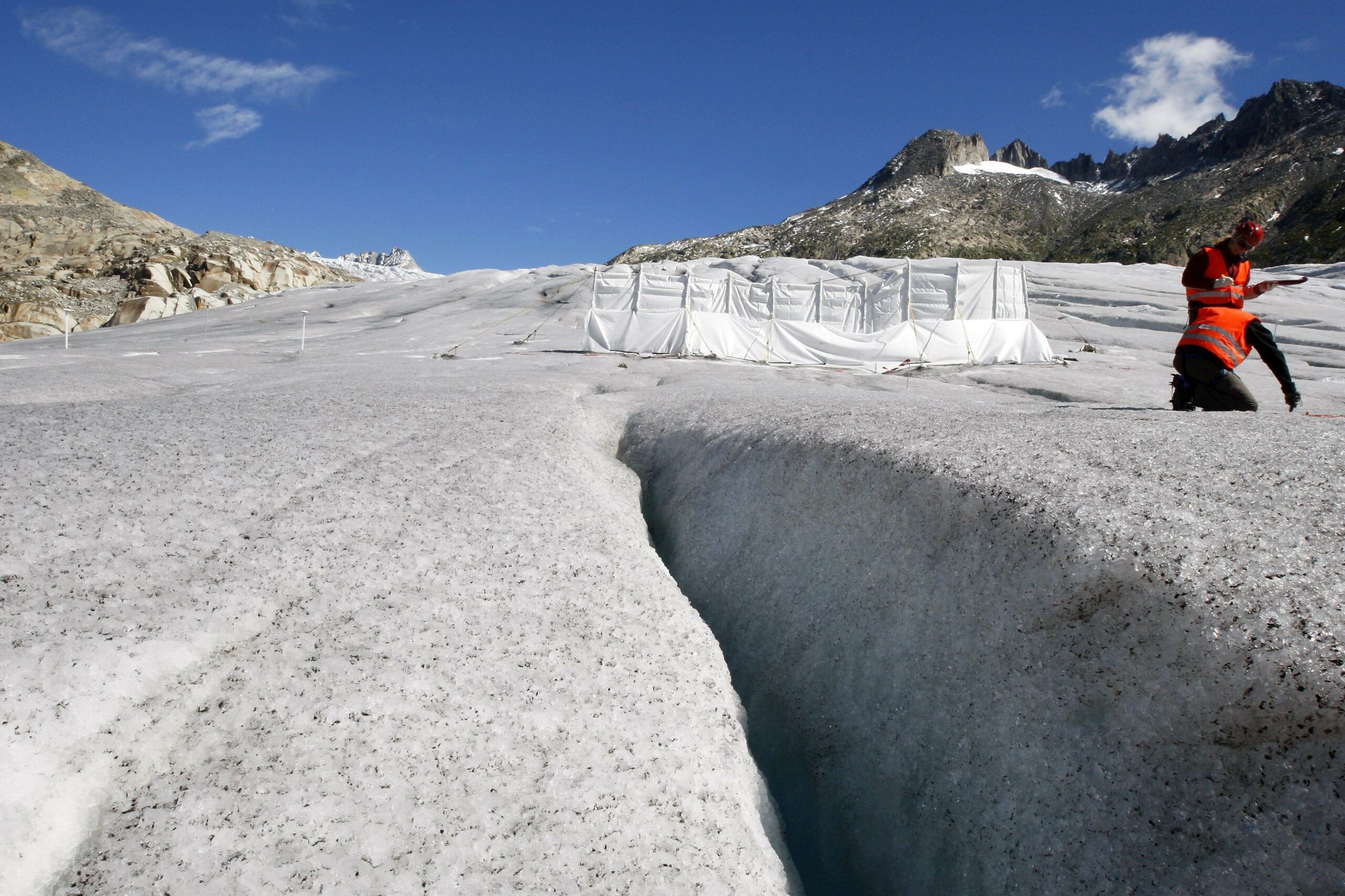 Study blames humans for most of melting glaciers