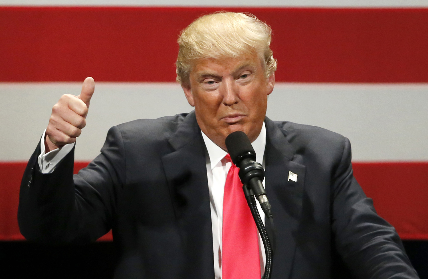 Trump congratulates senior aide Miller on Sunday show performance