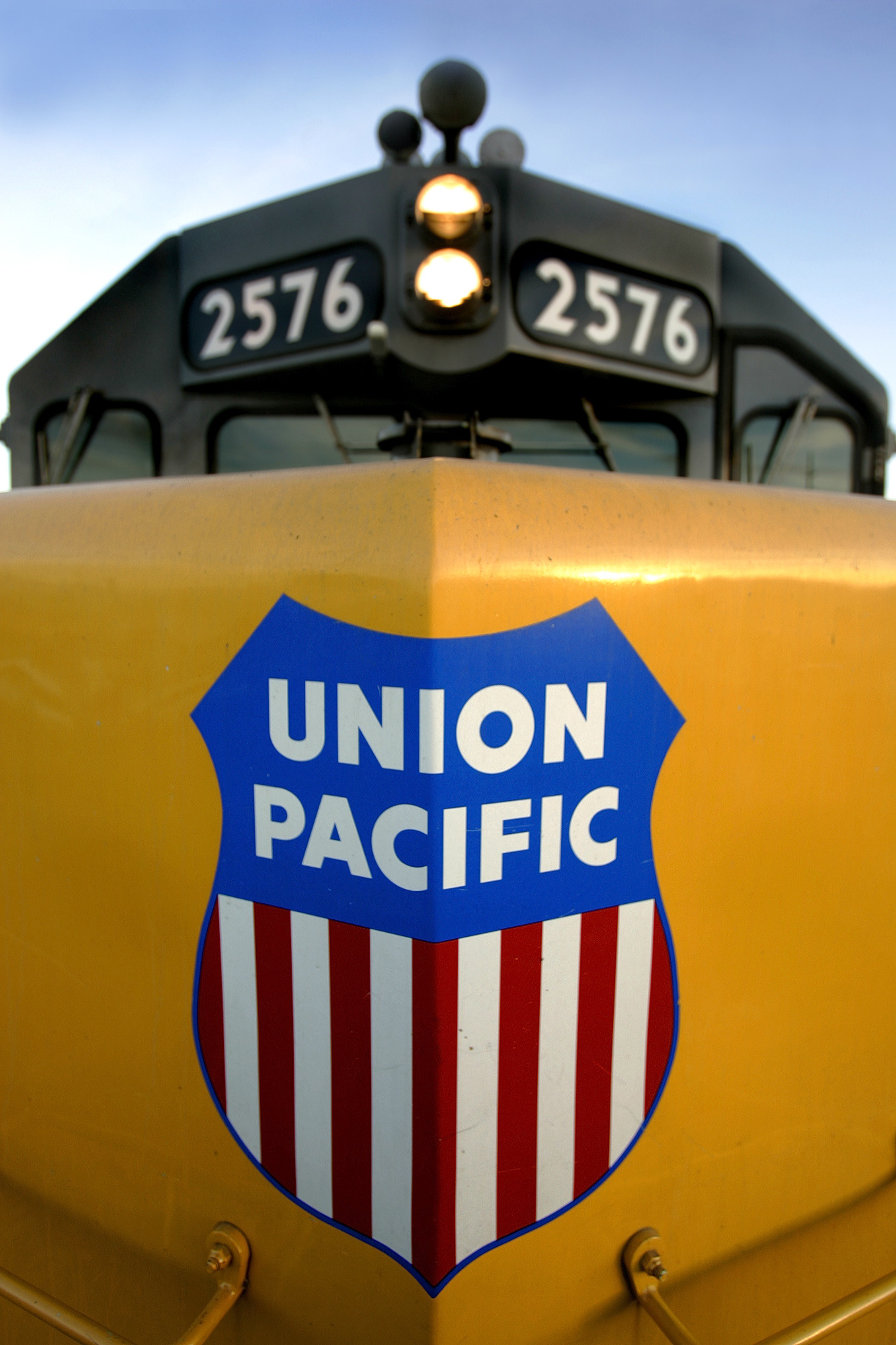 Union Pacific railroad’s 1Q profit up 14 percent