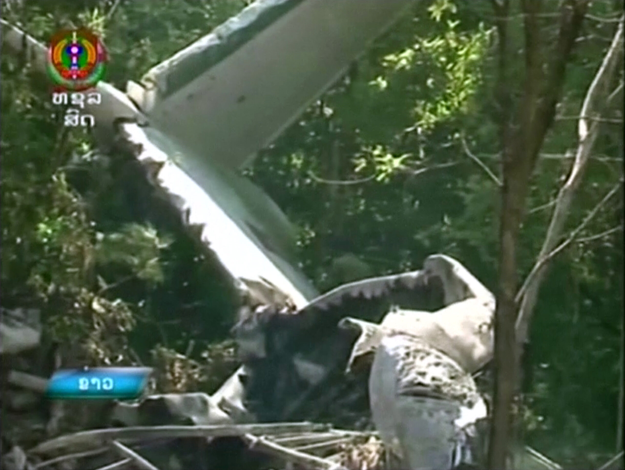 Lao defense chief, 4 others killed in plane crash
