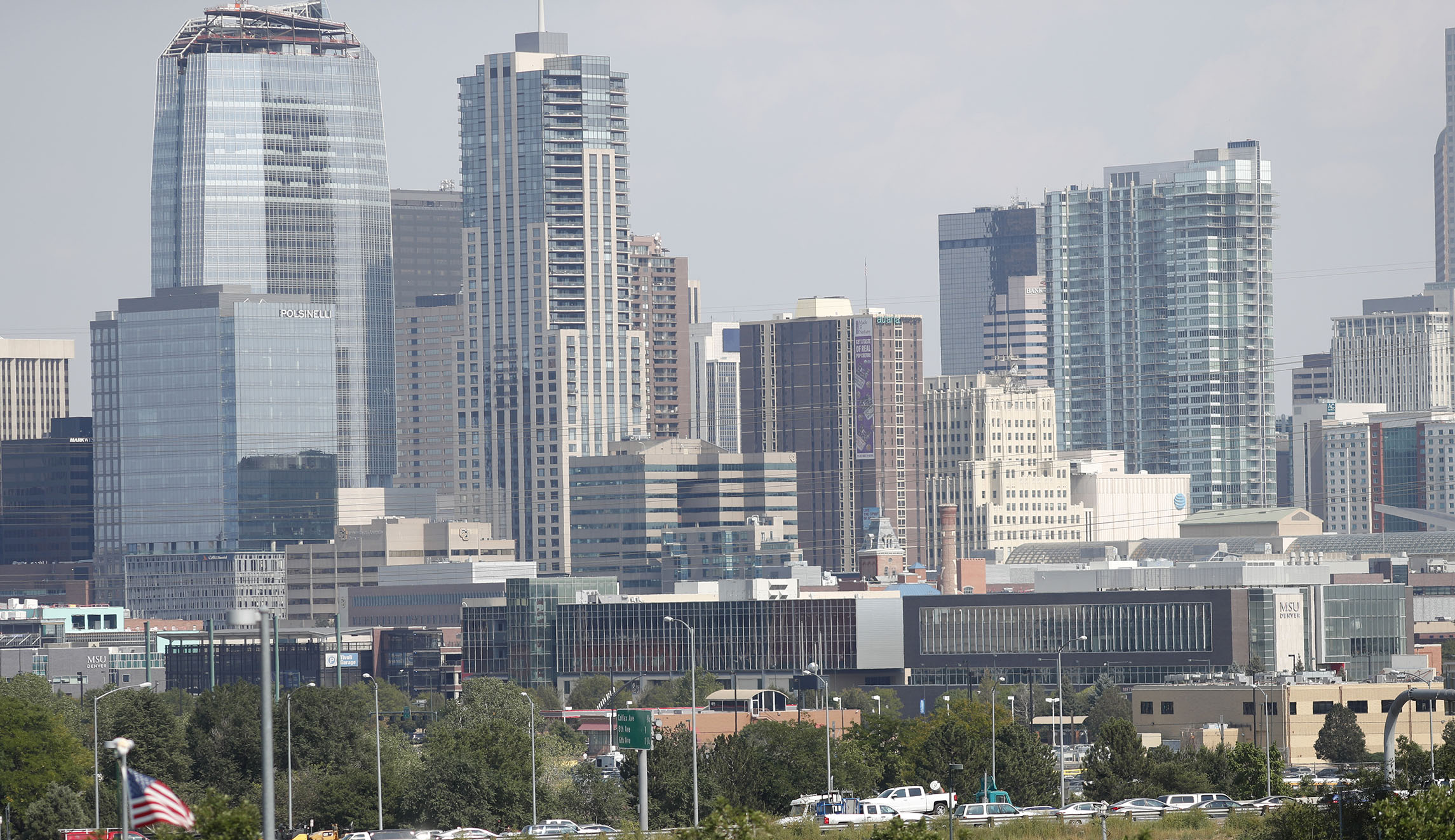Wages are growing in cities with low unemployment rates: Report