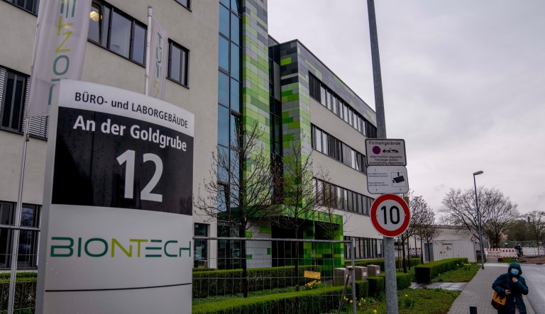 COVID-19 vaccine maker BioNTech expects updated omicron-specific shots by October