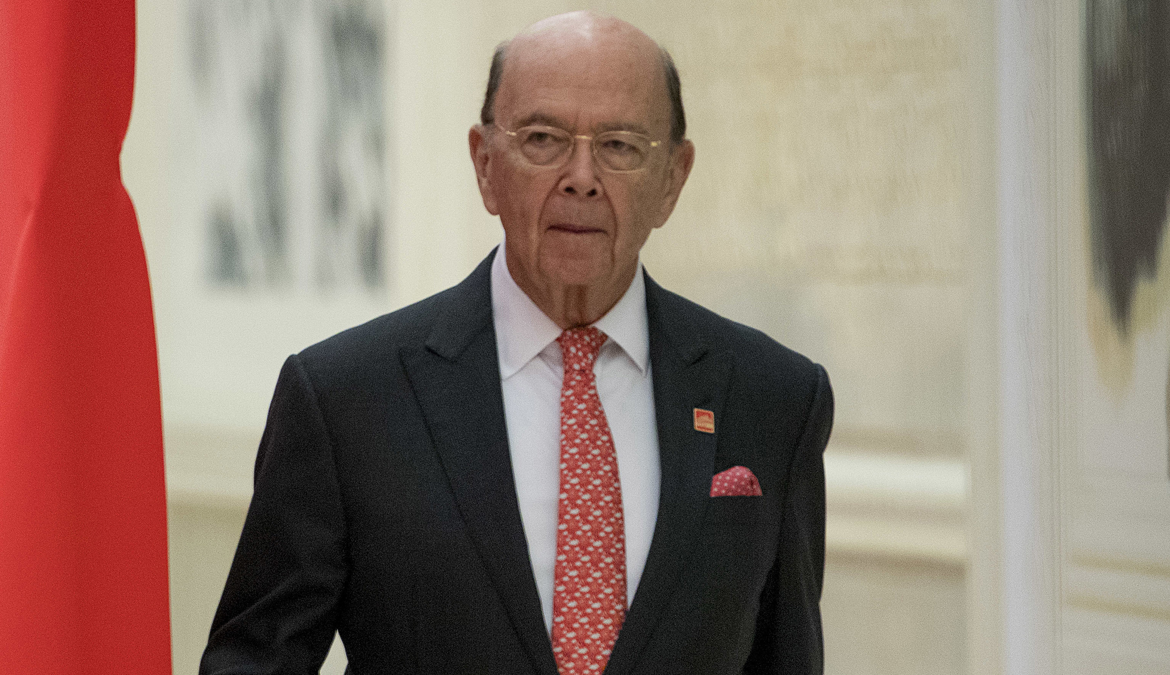 Democratic senators call for Commerce Department IG to investigate Wilbur Ross
