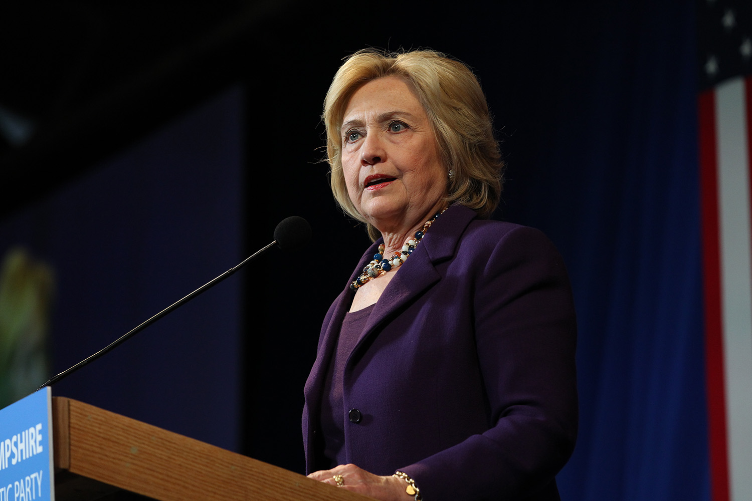 Clinton still won’t release Wall Street speeches