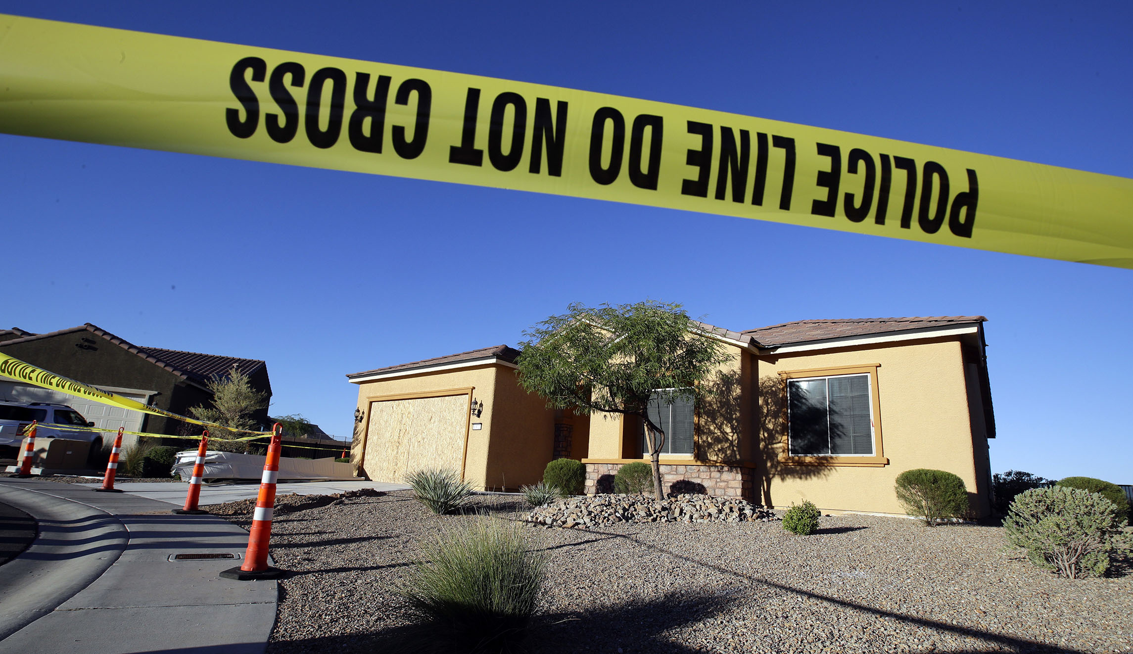 Las Vegas shooter Stephen Paddock’s con-man father claimed he also killed people