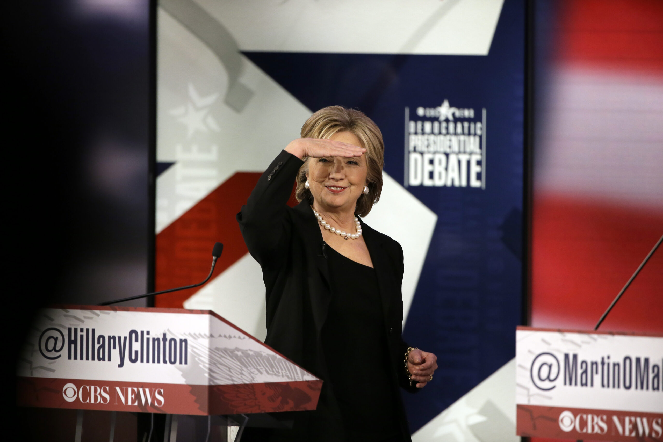 Early signs that Democratic turnout may sag in 2016
