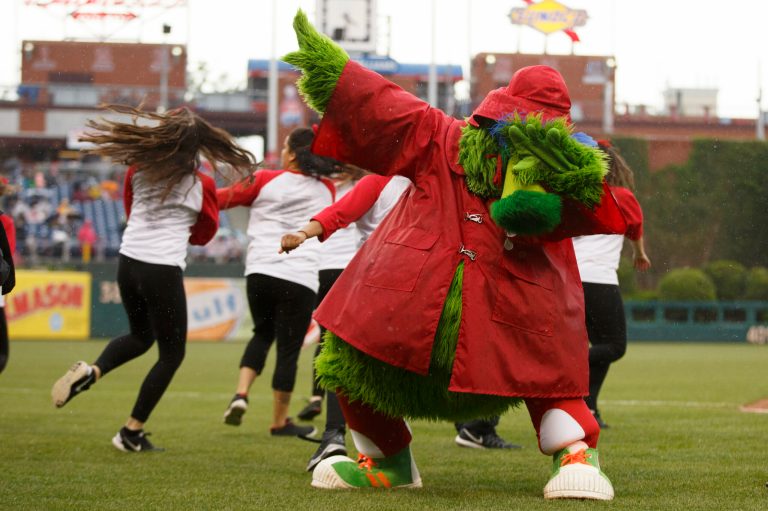 Forty-six percent said that the Philadelphia Phillies' mascot deserves the White House more than Trump. (AP Photo/Chris Szagola)