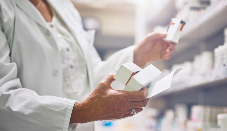 A new White House proposal suggest deregulating the pharmaceutical industry to help lower drug prices. (iStock)