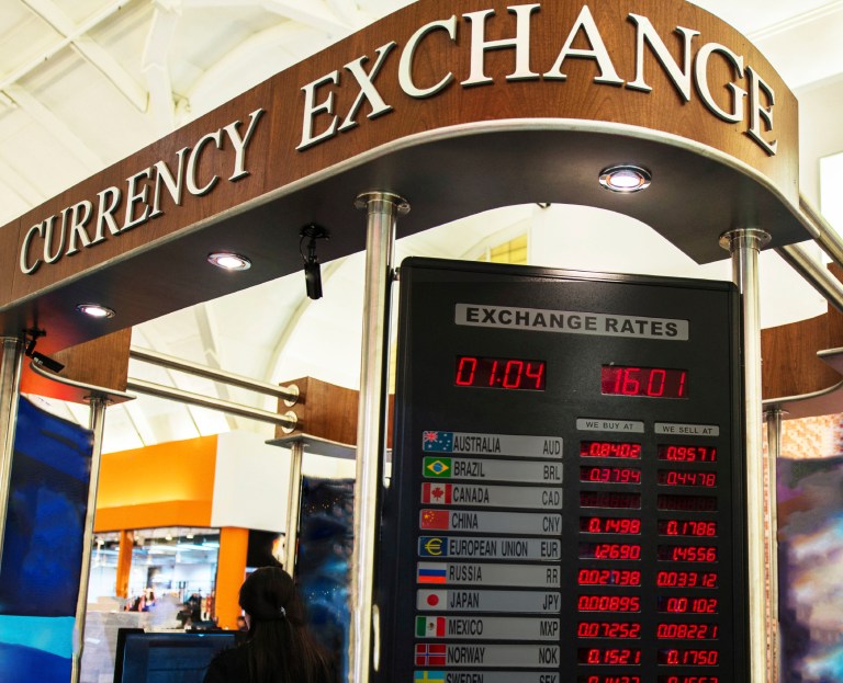 A U.S. bank regulator fined three U.S. banks involved in currency manipulation $950 billion on Wednesday, adding to penalties imposed by U.S., U.K. and Swiss regulators on six banks, bringing the total amount of fines to over $4 billion. (iStock Photo)