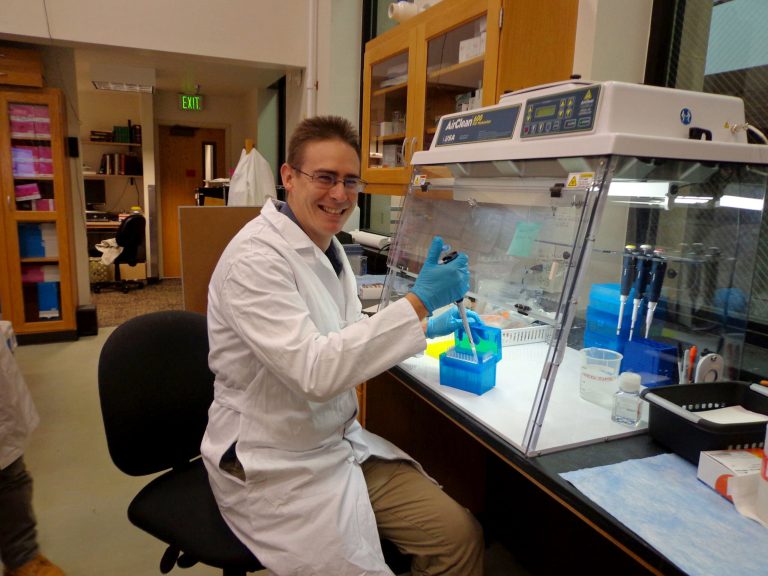   This undated photo provided by the University of Colorado shows scientist Rob Knight in his lab at the University of Colorado, Boulder, where he is leading the American Gut Project. The bacterial zoo inside your gut could look very different if you're a vegetarian or an Atkins dieter, a couch potato or an athlete, fat or thin. Now for a fee and a stool sample, the curious can find out just what's living in their intestines and help one of the hottest new fields in science. (AP Photo/University of Colorado)  