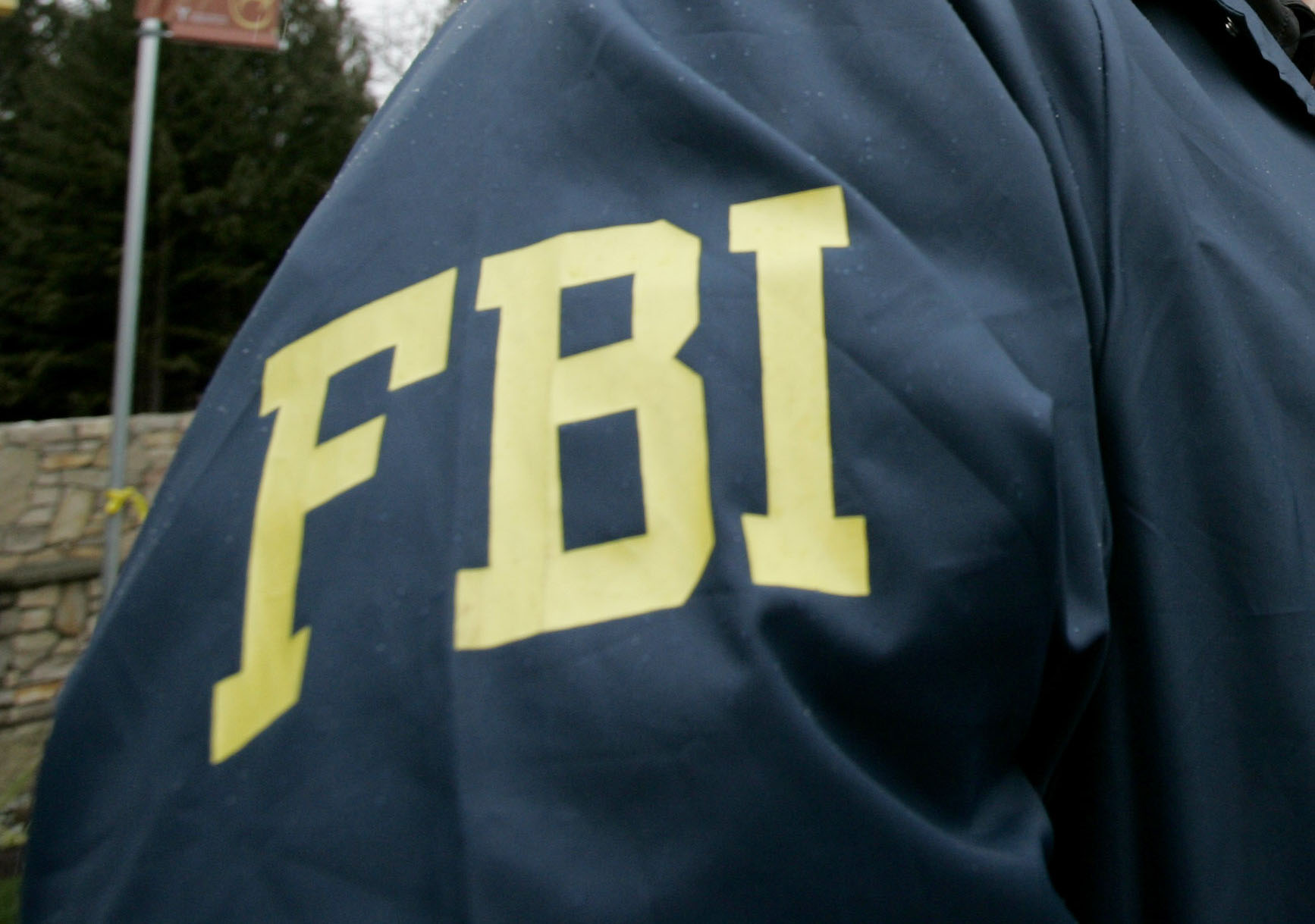FBI employee pleads guilty to spying for China