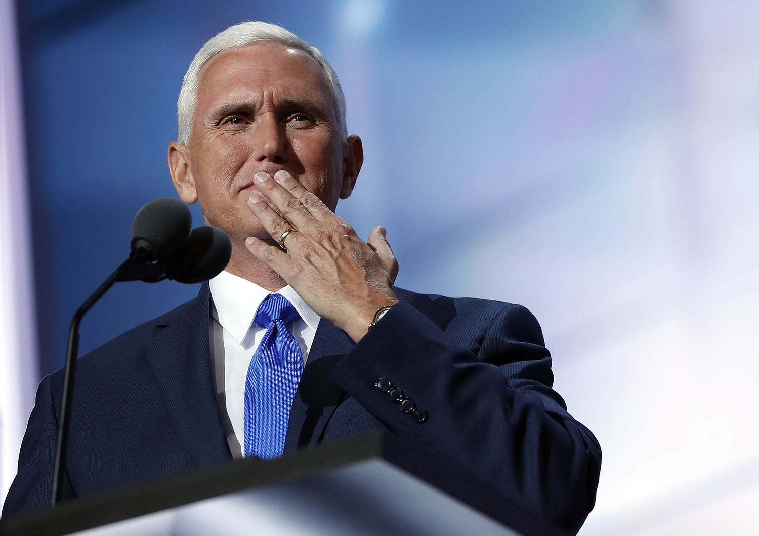 Pence, who expanded Medicaid, blasts Obamacare