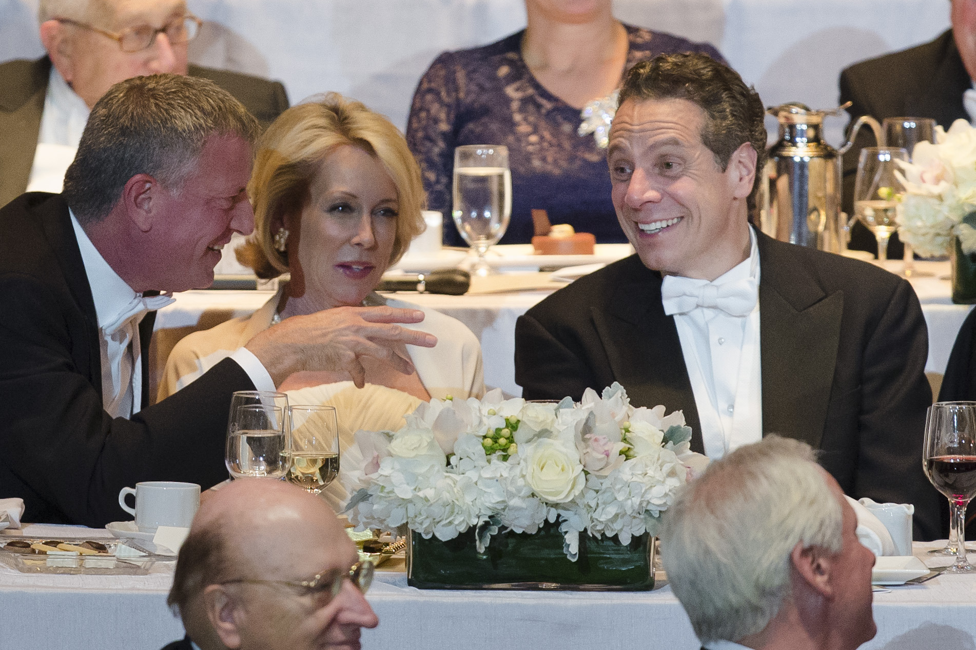 NY mayor’s groundhog mishap ribbed at charity bash