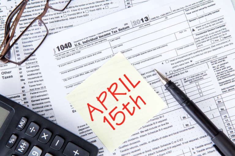 Many, including some left-leaning groups, say it makes sense to extend the enrollment period until Tax Day on April 15. (iStock)