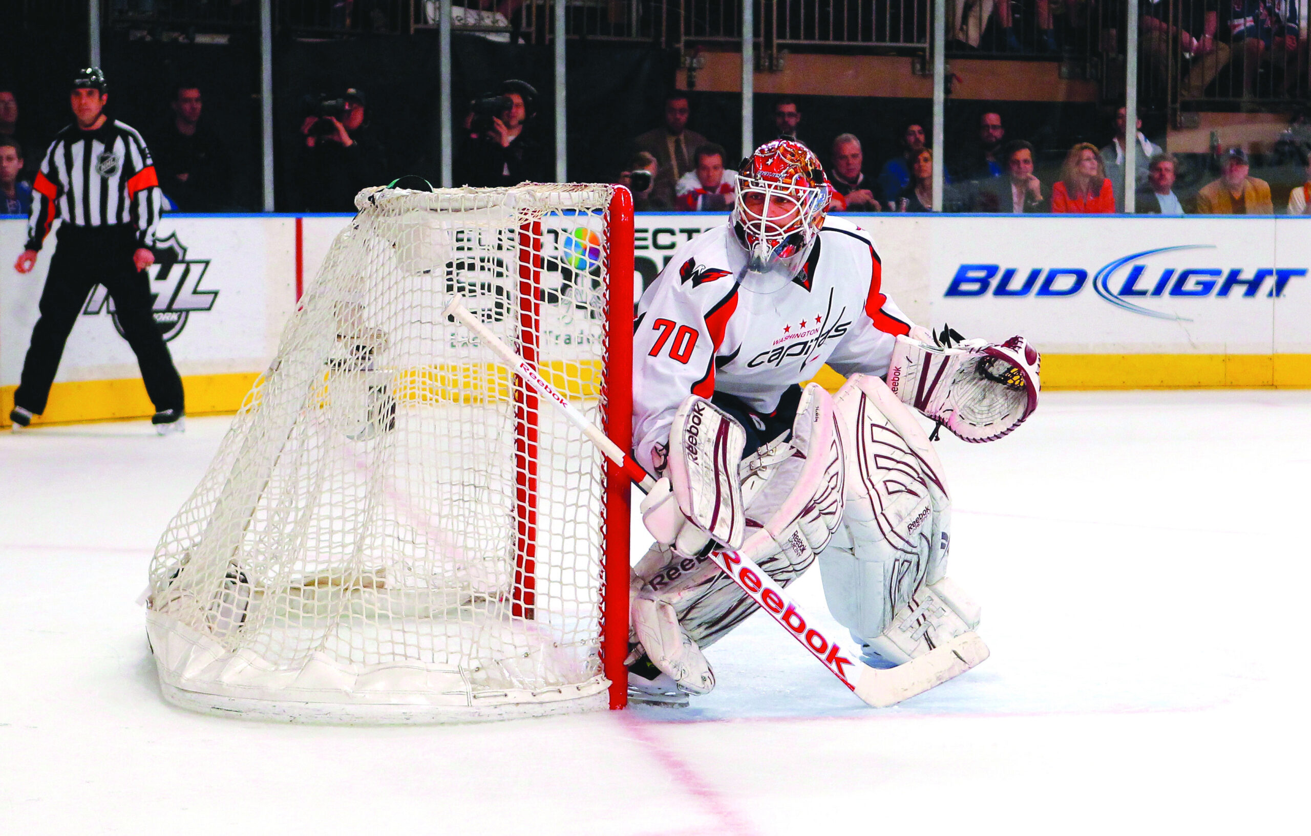 Capitals’ Adam Oates won’t reveal starting goalie