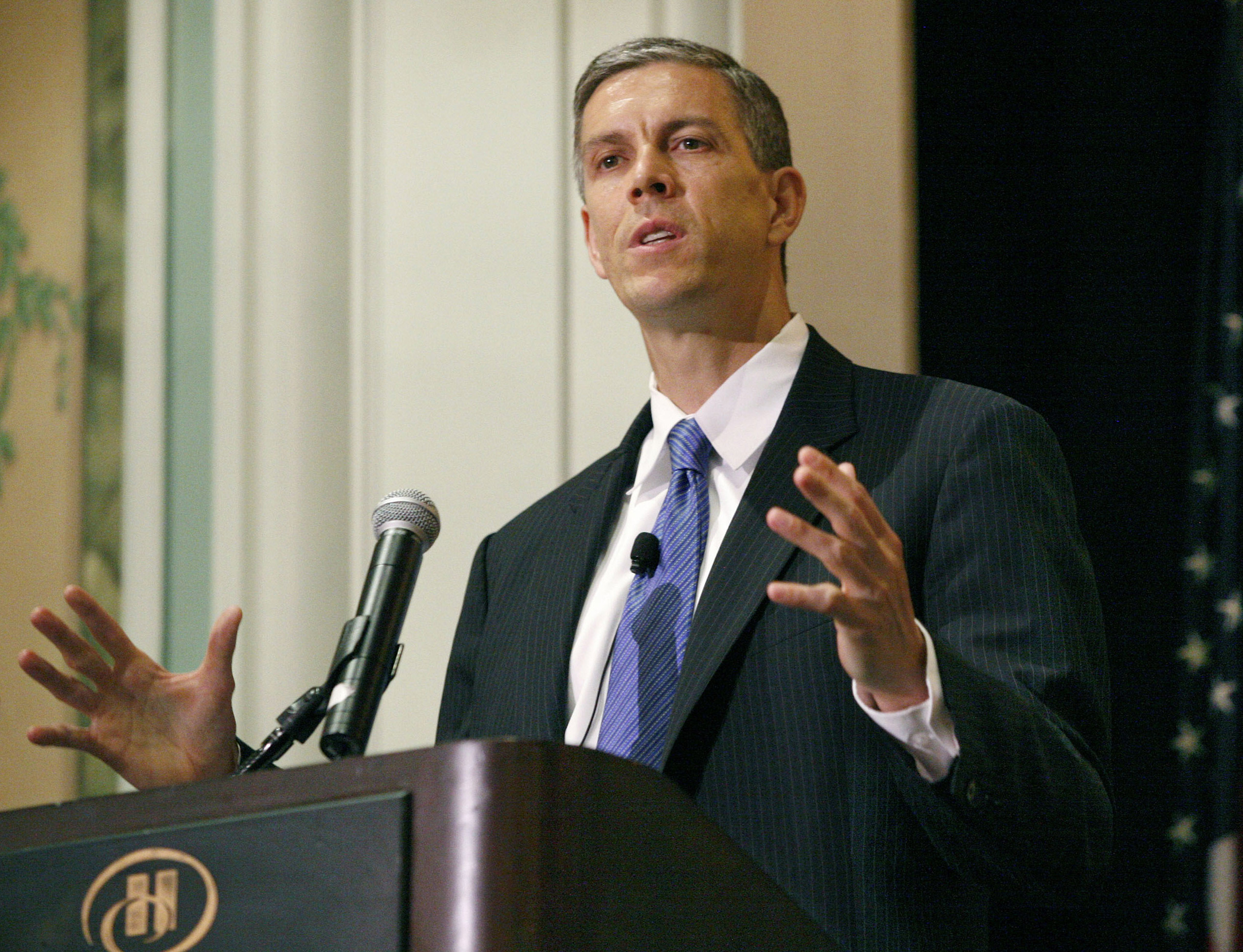 Maryland gets $6.8m from feds to boost failing schools