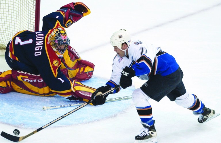 Nick Wass/AP
Adam Oates, who played six seasons for the Caps and became their coach in the offseason, will be inducted to the Hockey Hall of Fame on Monday after a career in which he finished with 341 goals and 1,079 assists.