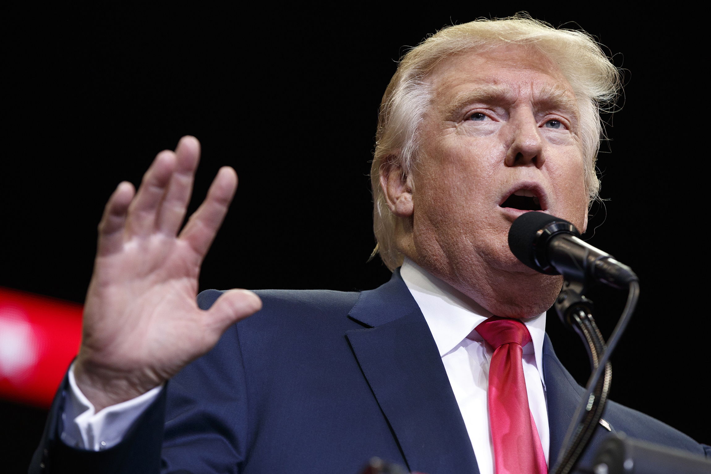 ‘Mo Brooks is disappointing’: Trump mulls pulling Alabama Senate endorsement