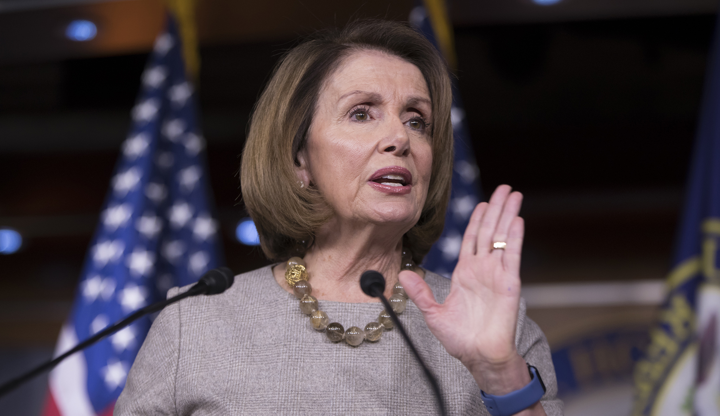 Pelosi demands House briefing on Comey firing