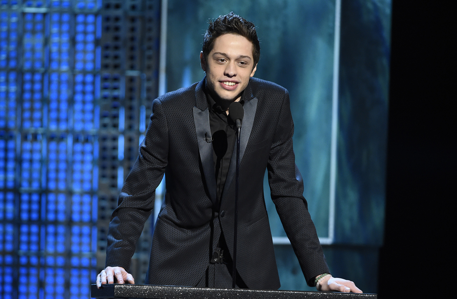 ‘SNL’ star on Trump slamming his show: ‘F–k you bitch’