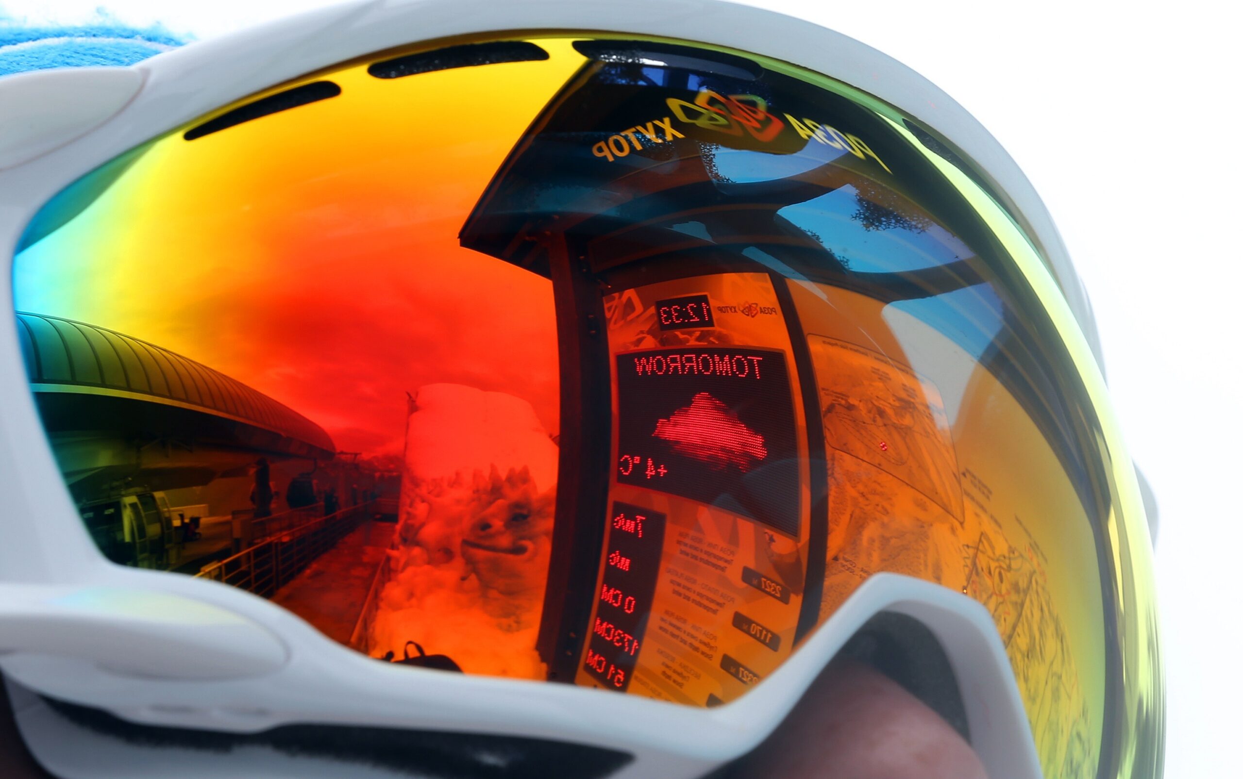 Outdoor Olympic athletes adjusting to warm weather