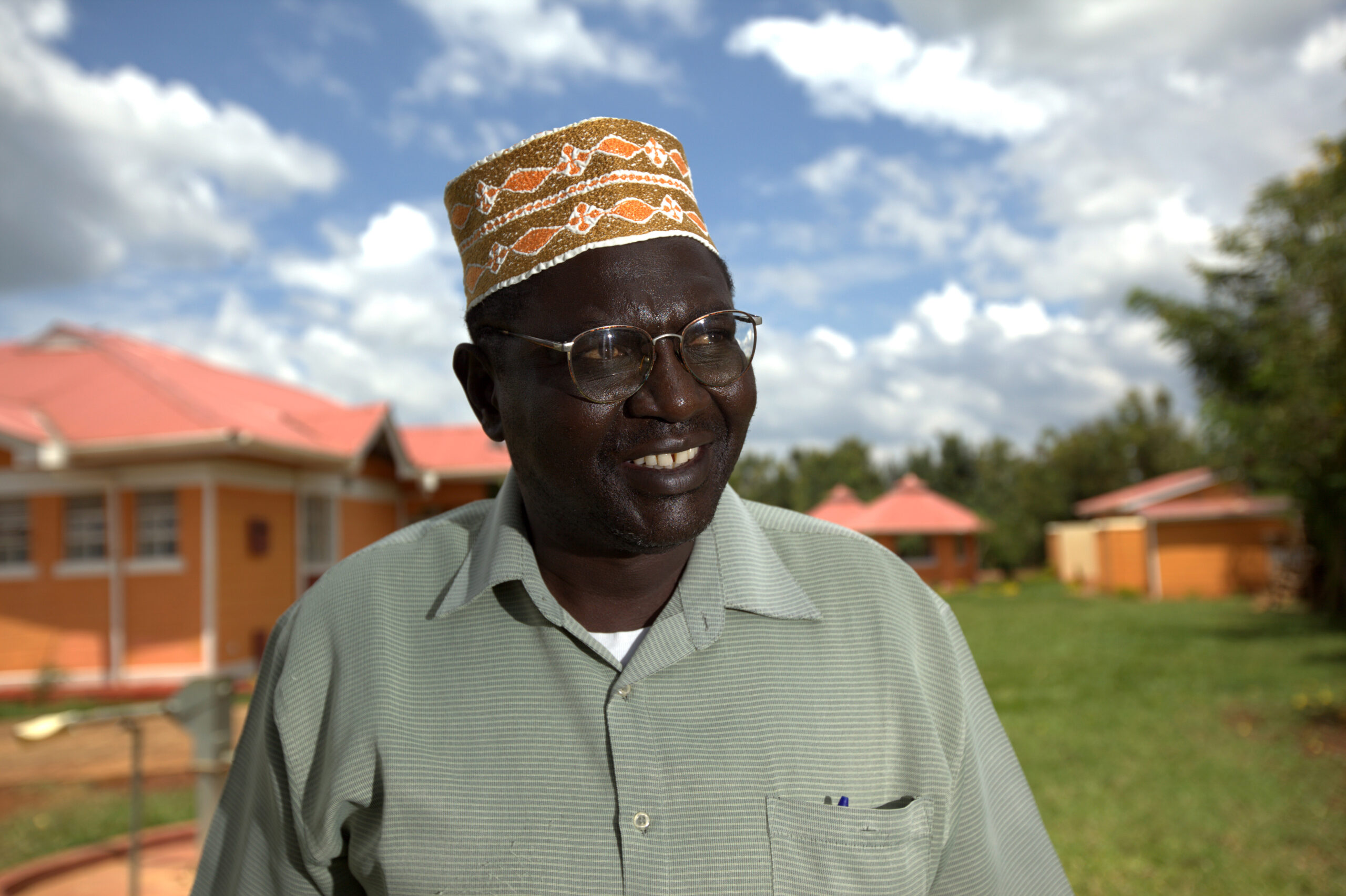 Obama’s ‘attitude’ criticized by his half brother