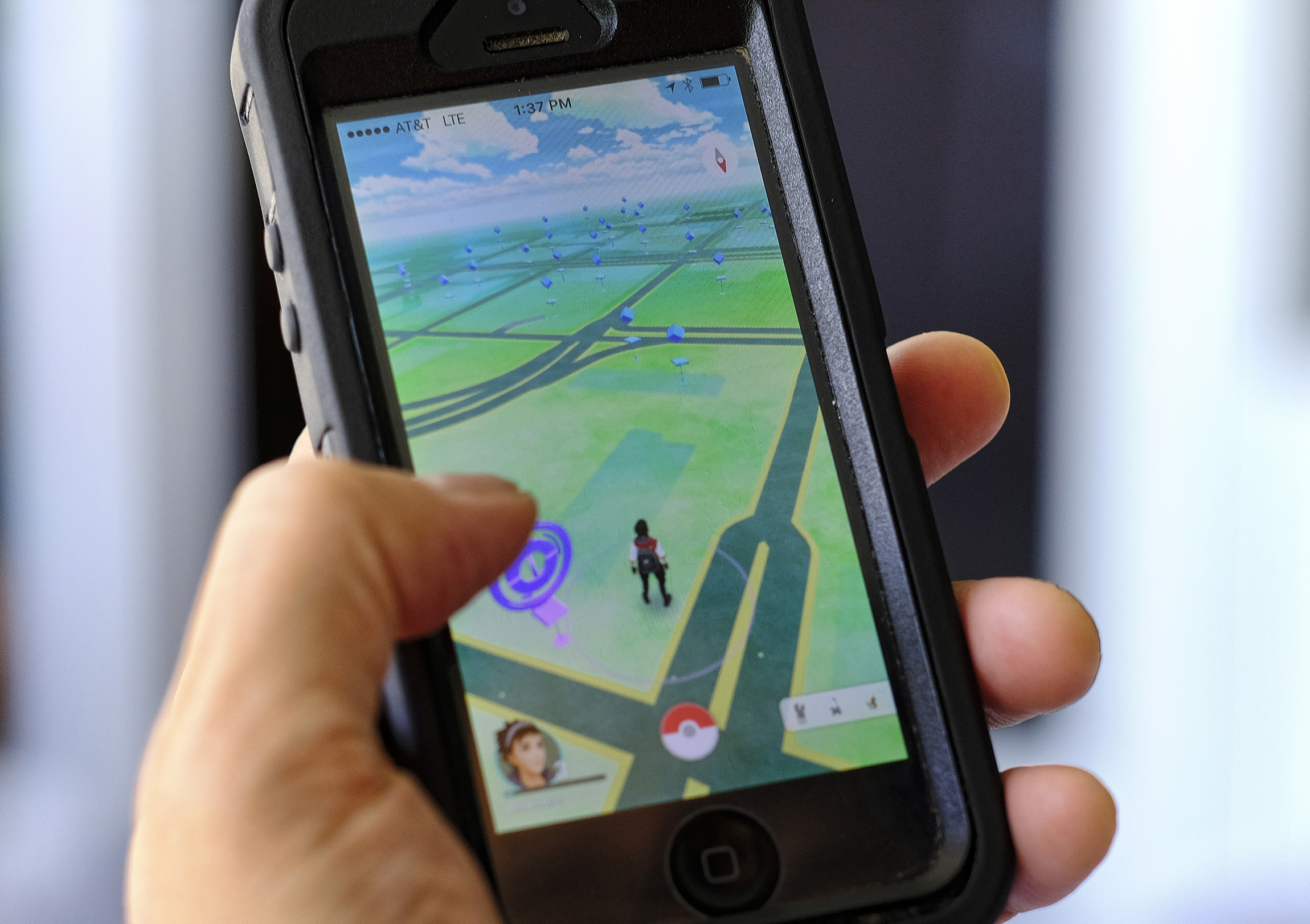 Police enlist Pokemon to ‘catch ’em all’