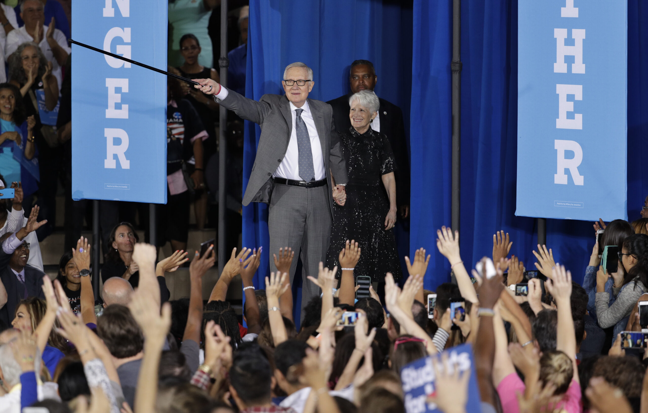 Democrats hold Reid’s Nevada for Senate, presidency