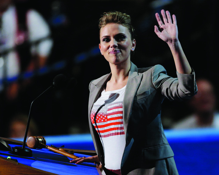 ScarJo splits with ad executive beau