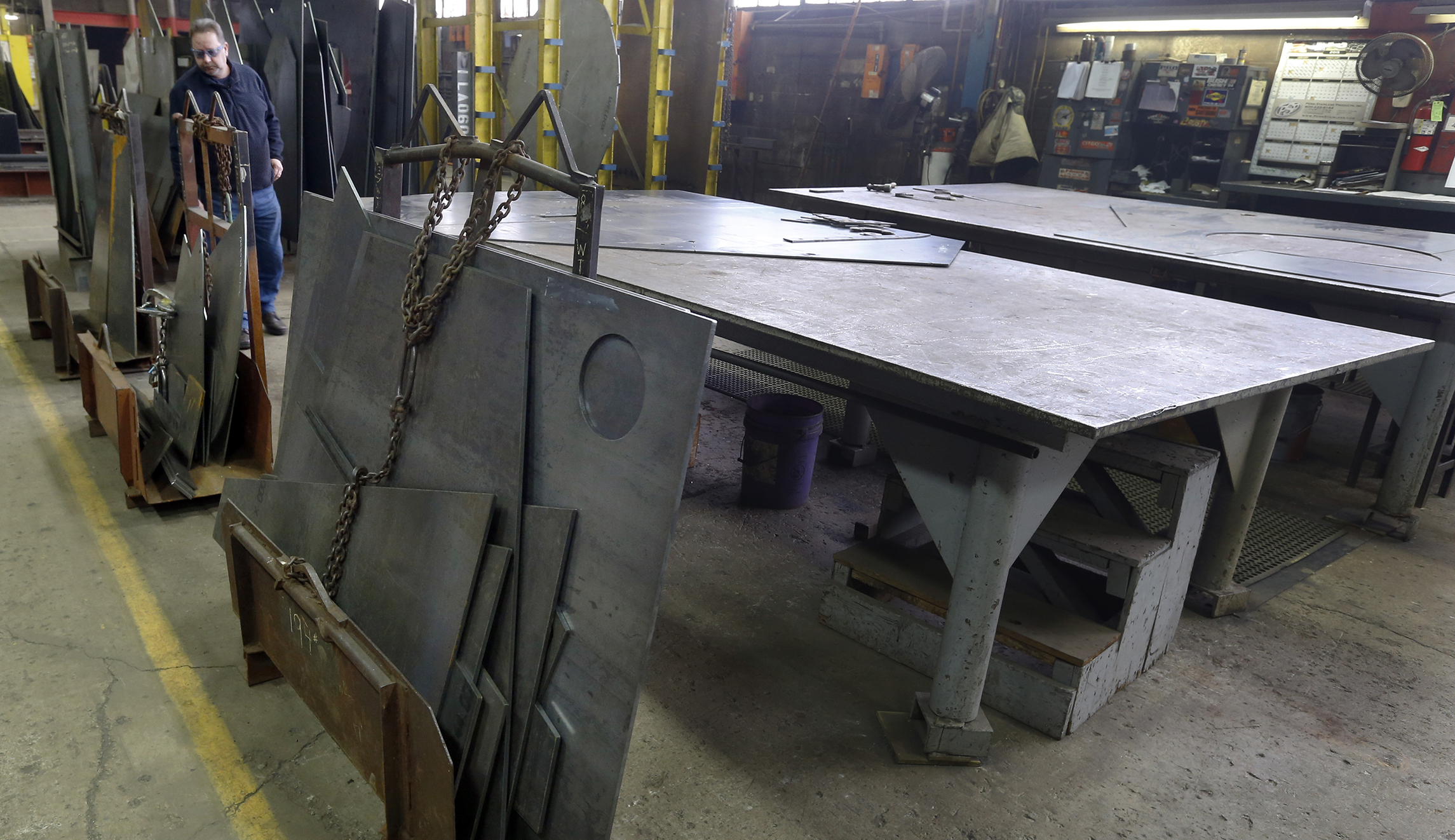Steel industry praises proposed tariffs on imports