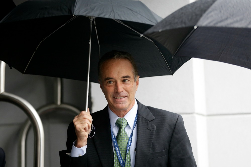 Liberal corporate welfare millionaire Republican in Congress endorses Trump